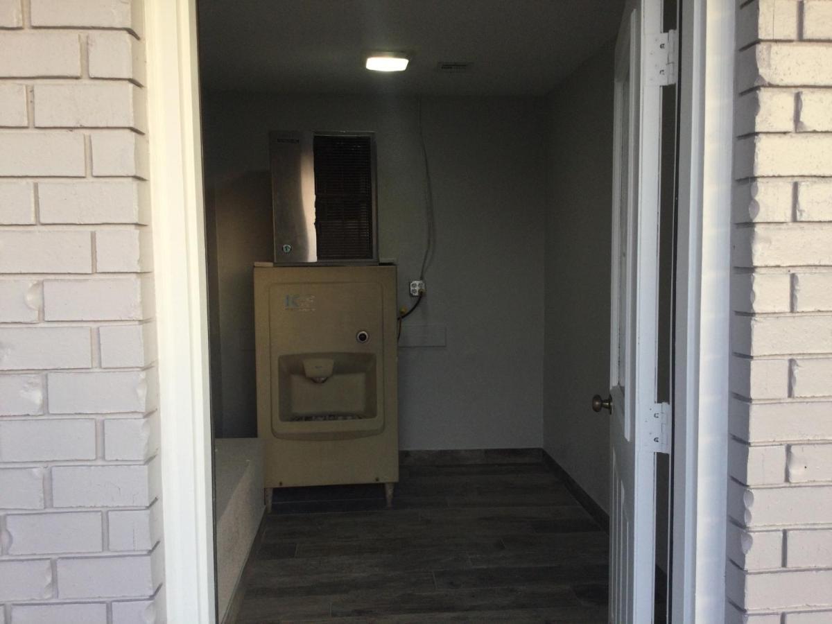 Americas Best Value Inn Muskogee Esterno foto