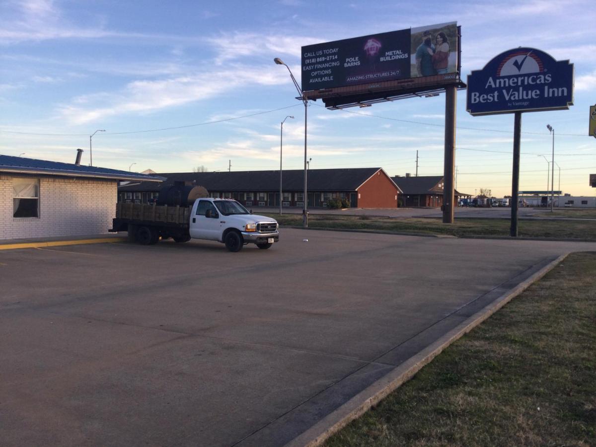 Americas Best Value Inn Muskogee Esterno foto